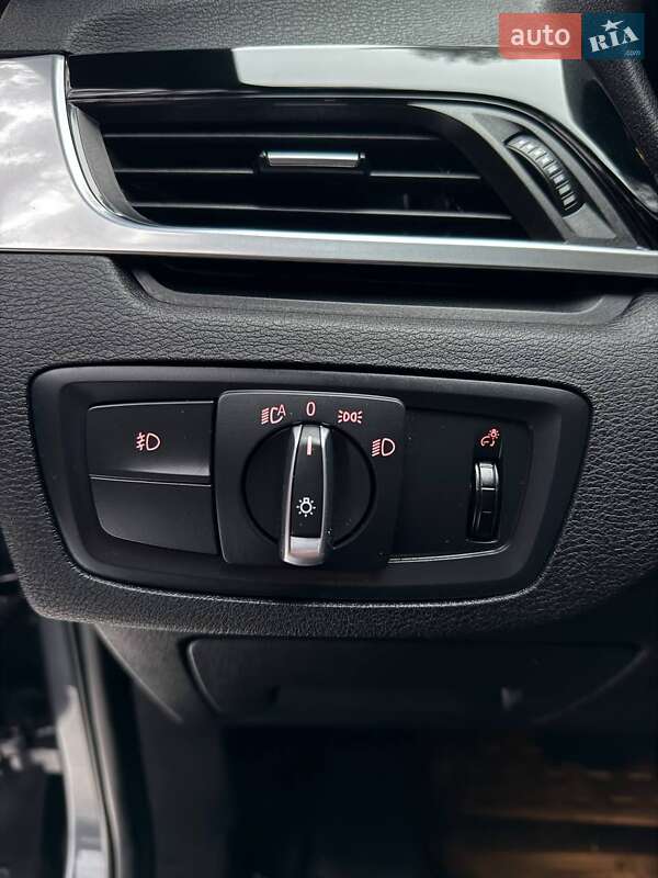 Внедорожник / Кроссовер BMW X1 2016 в Ахтырке