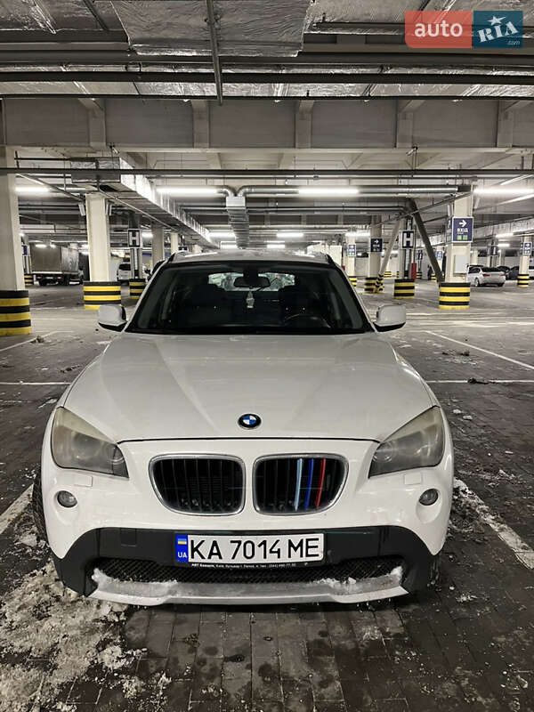 Внедорожник / Кроссовер BMW X1 2012 в Киеве фото 2 Внедорожник / Кроссовер BMW X1 2012 в Киеве