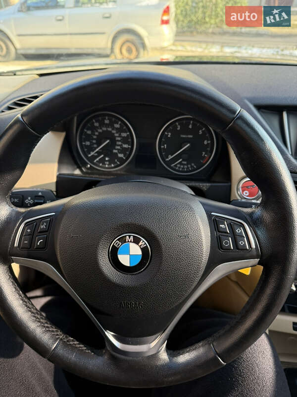 Внедорожник / Кроссовер BMW X1 2015 в Николаеве