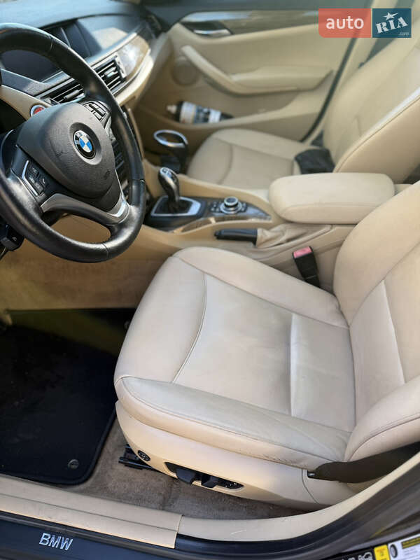 Внедорожник / Кроссовер BMW X1 2015 в Николаеве