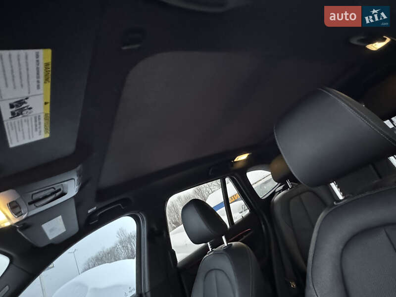 Внедорожник / Кроссовер BMW X1 2016 в Львове