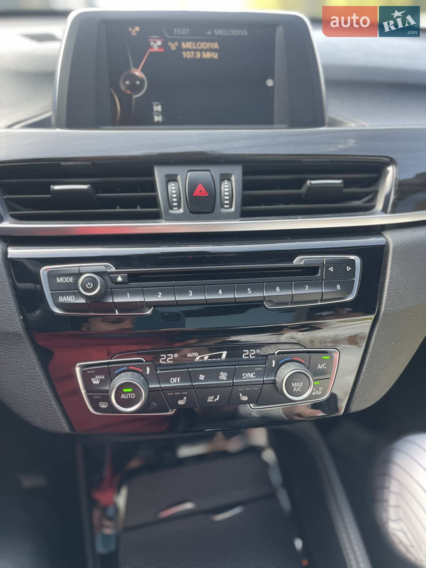 2016 BMW X1 - мініатюра 11