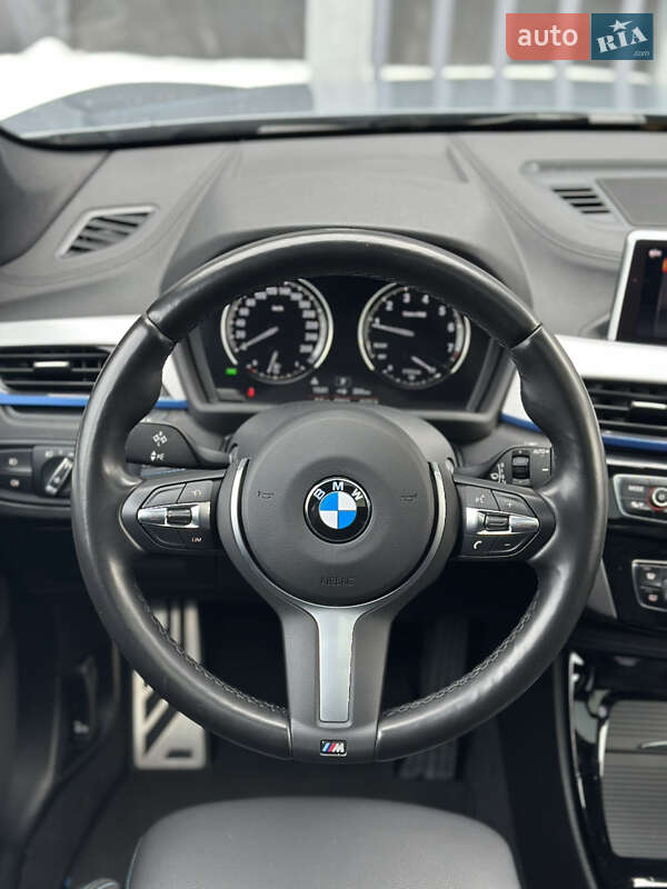 Внедорожник / Кроссовер BMW X1 2022 в Киеве