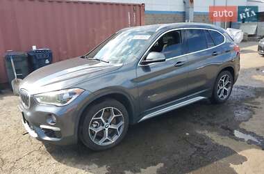 Позашляховик / Кросовер BMW X1 2017 в Луцьку