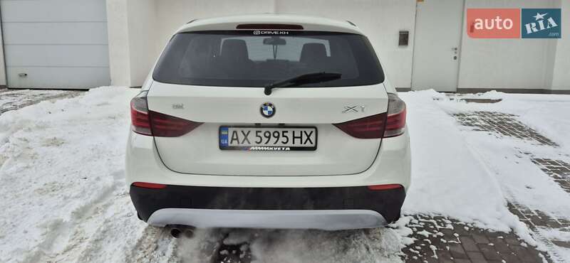 Внедорожник / Кроссовер BMW X1 2010 в Харькове