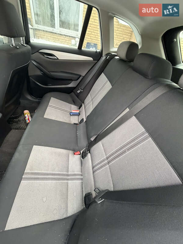 Внедорожник / Кроссовер BMW X1 2011 в Звенигородке