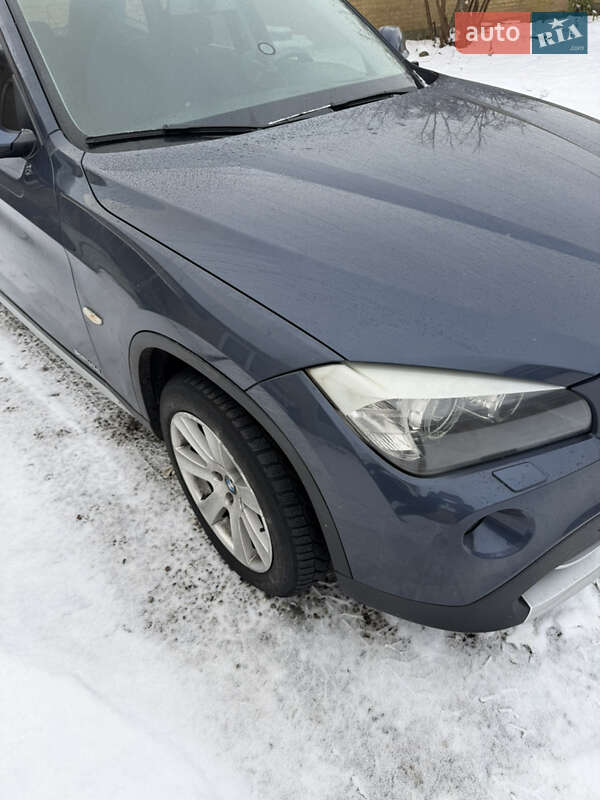 Внедорожник / Кроссовер BMW X1 2011 в Звенигородке