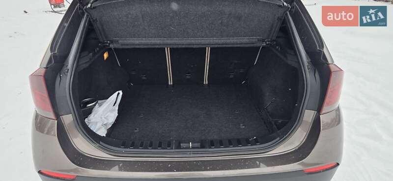 Внедорожник / Кроссовер BMW X1 2010 в Белой Церкви