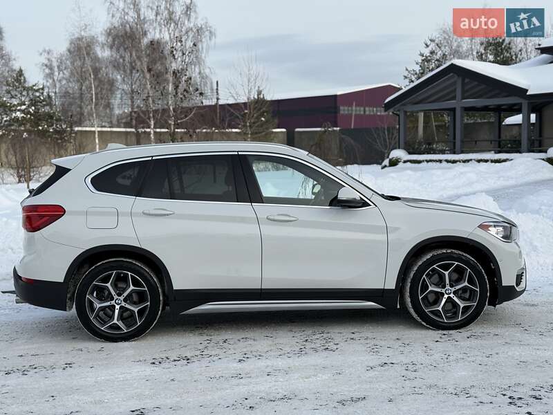 Внедорожник / Кроссовер BMW X1 2018 в Львове