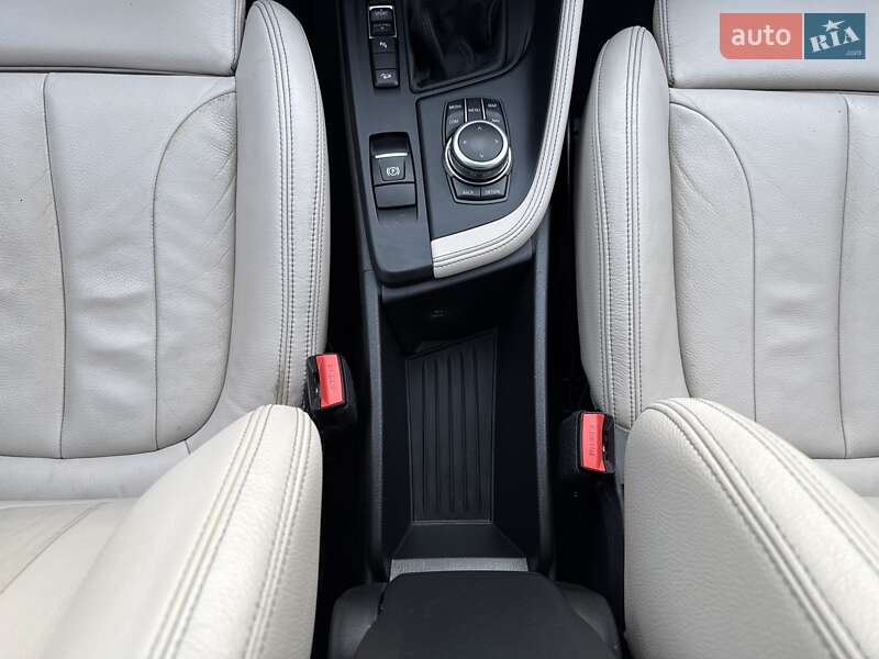 Внедорожник / Кроссовер BMW X1 2018 в Львове