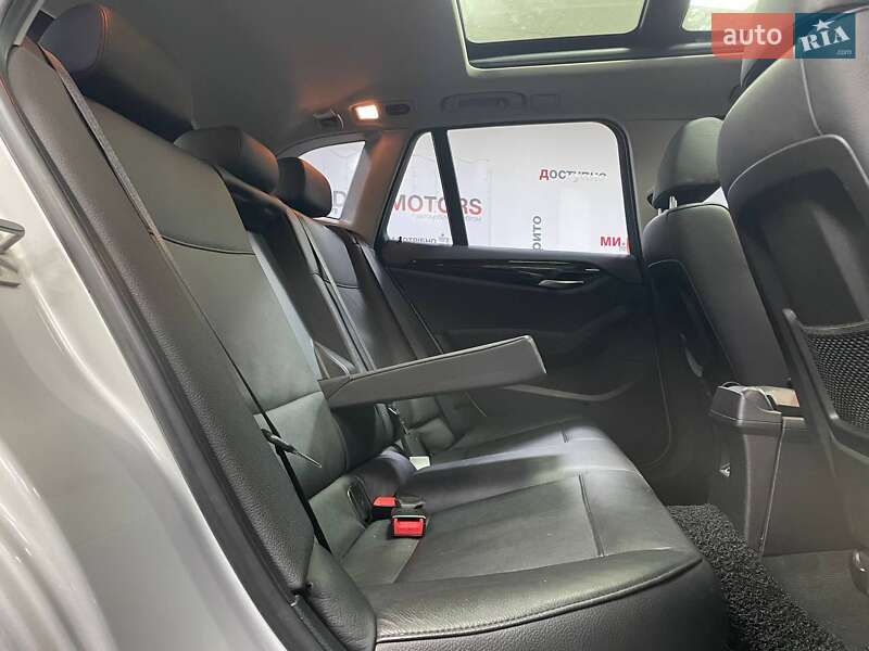 Внедорожник / Кроссовер BMW X1 2011 в Киеве