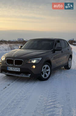 Внедорожник / Кроссовер BMW X1 2011 в Львове