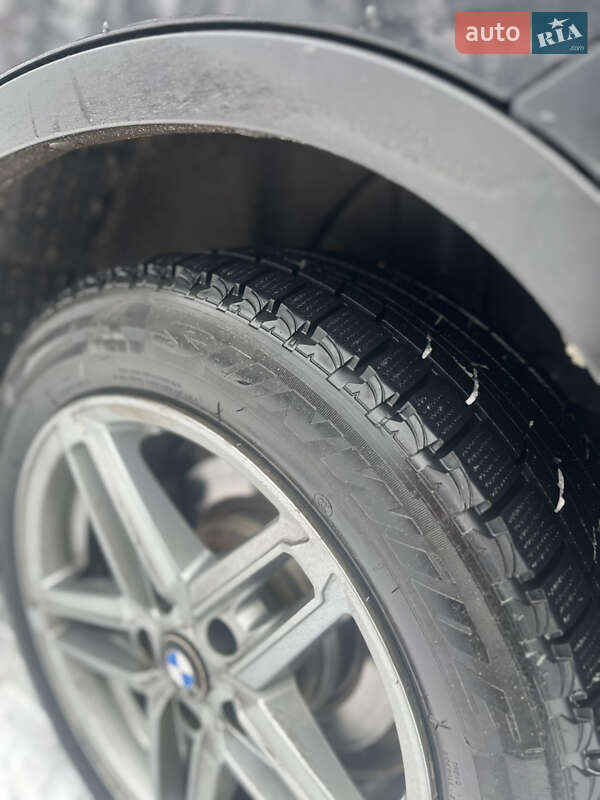 Внедорожник / Кроссовер BMW X1 2013 в Буче