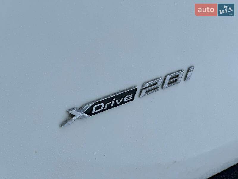 Внедорожник / Кроссовер BMW X1 2016 в Луцке