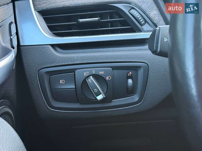 Внедорожник / Кроссовер BMW X1 2016 в Хмельницком