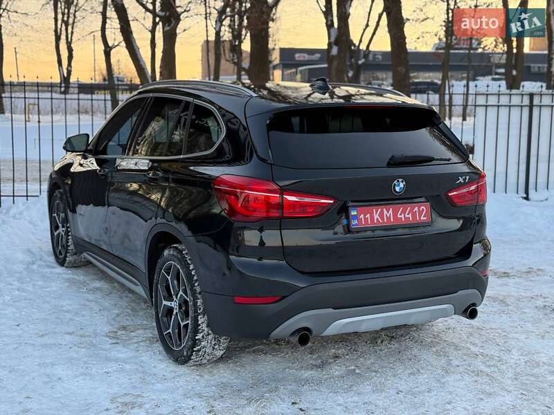 Внедорожник / Кроссовер BMW X1 2016 в Хмельницком