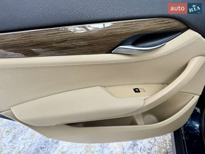 Внедорожник / Кроссовер BMW X1 2012 в Киеве фото 35 Внедорожник / Кроссовер BMW X1 2012 в Киеве