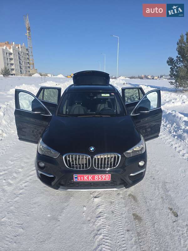 Внедорожник / Кроссовер BMW X1 2019 в Ровно
