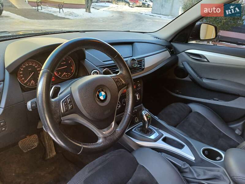 Внедорожник / Кроссовер BMW X1 2013 в Ужгороде фото 29 Внедорожник / Кроссовер BMW X1 2013 в Ужгороде