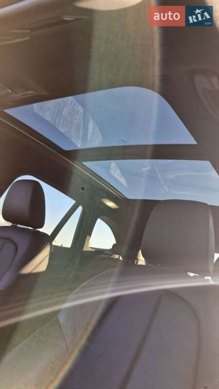 Внедорожник / Кроссовер BMW X1 2017 в Луцке