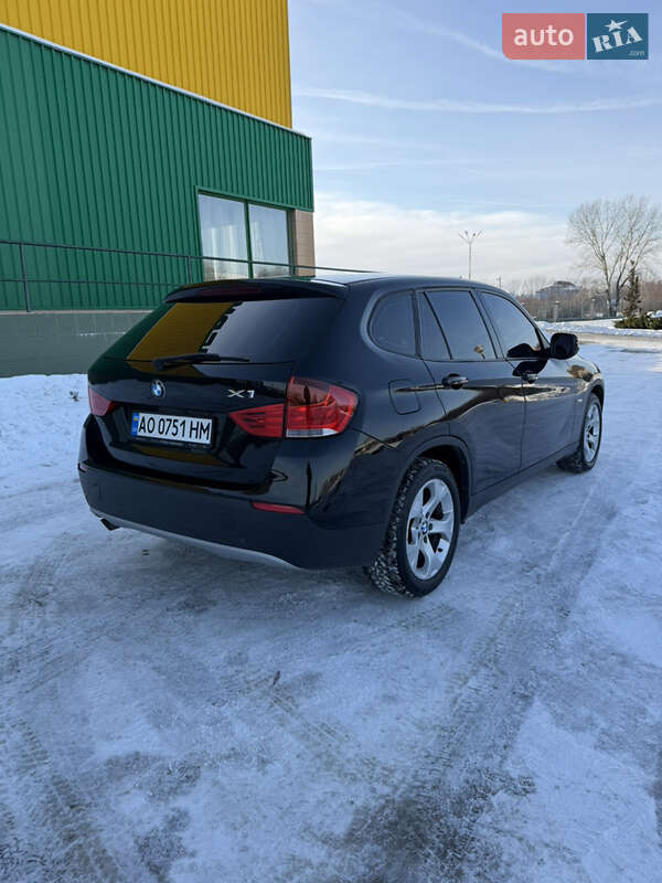 Внедорожник / Кроссовер BMW X1 2011 в Мукачево фото 6 Внедорожник / Кроссовер BMW X1 2011 в Мукачево