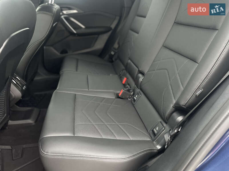 Внедорожник / Кроссовер BMW X1 2024 в Киеве