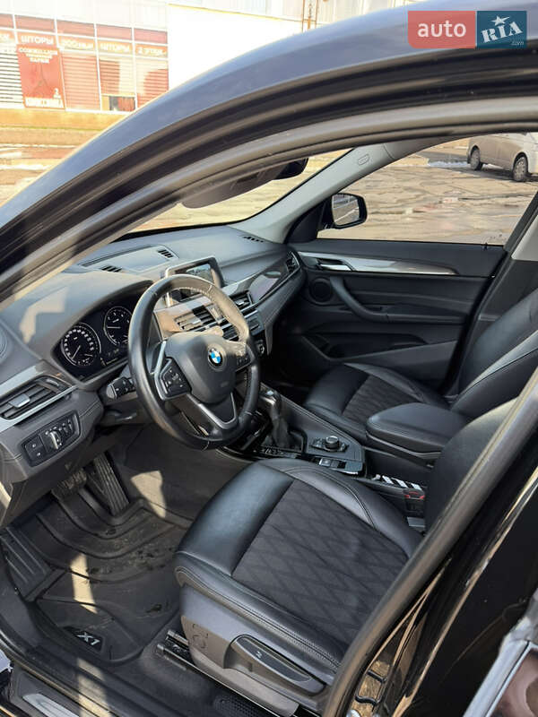 Внедорожник / Кроссовер BMW X1 2020 в Кривом Роге фото 6 Внедорожник / Кроссовер BMW X1 2020 в Кривом Роге