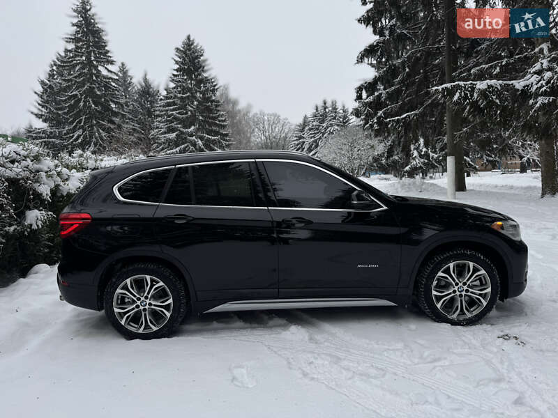 Внедорожник / Кроссовер BMW X1 2017 в Умани