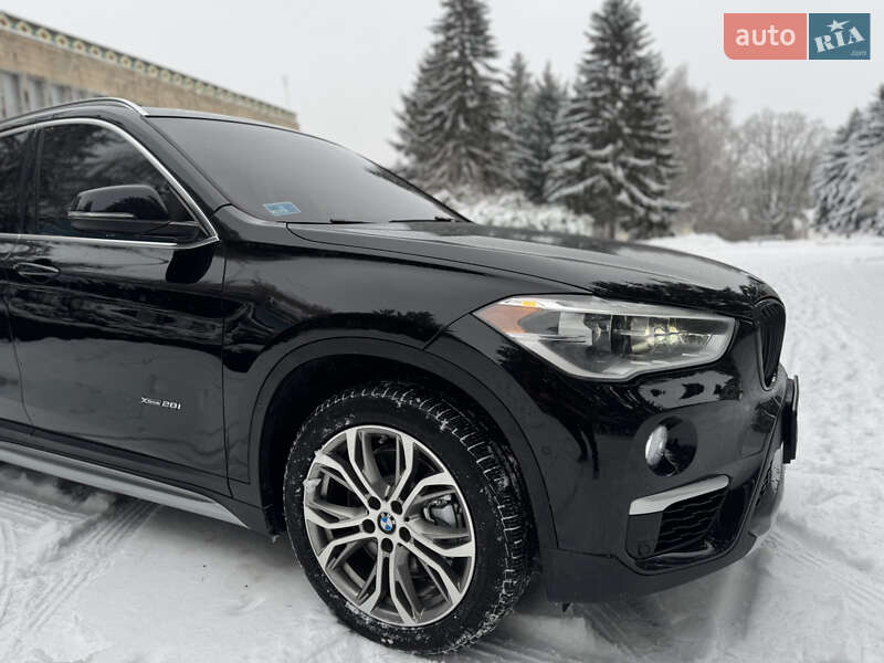 Внедорожник / Кроссовер BMW X1 2017 в Умани