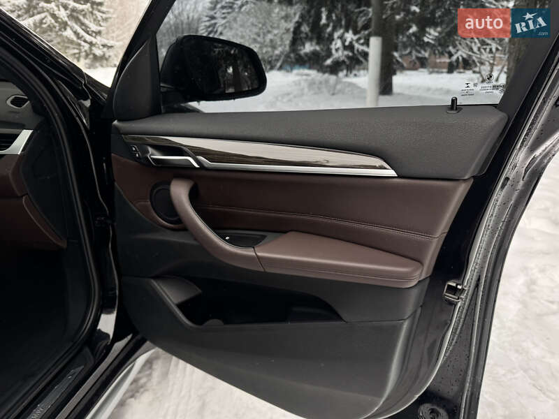 Внедорожник / Кроссовер BMW X1 2017 в Умани