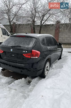 Внедорожник / Кроссовер BMW X1 2015 в Ровно