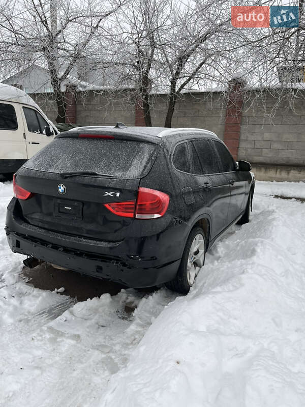 Позашляховик / Кросовер BMW X1 2015 в Рівному