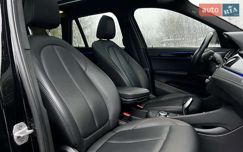 Внедорожник / Кроссовер BMW X1 2019 в Львове