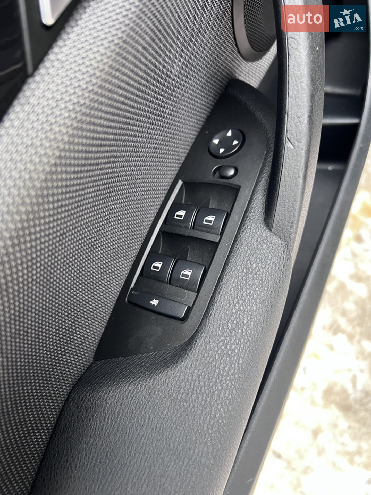 2011 BMW X1 - мініатюра 20