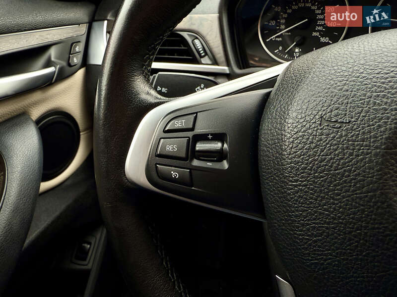 Внедорожник / Кроссовер BMW X1 2015 в Ровно