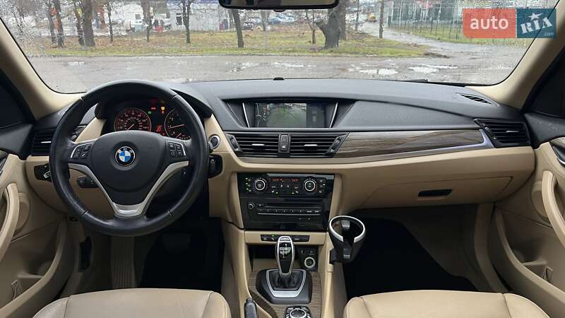 Позашляховик / Кросовер BMW X1 2015 в Миколаєві