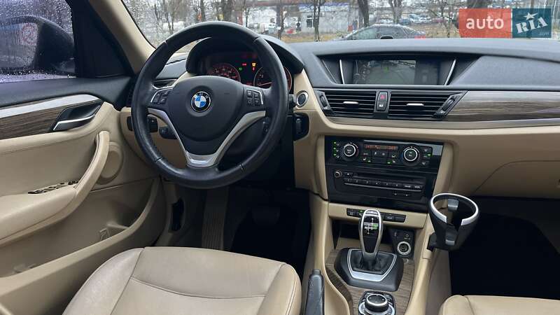 Позашляховик / Кросовер BMW X1 2015 в Миколаєві