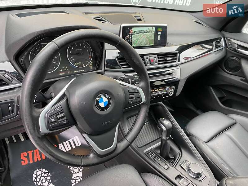 Внедорожник / Кроссовер BMW X1 2017 в Хмельницком