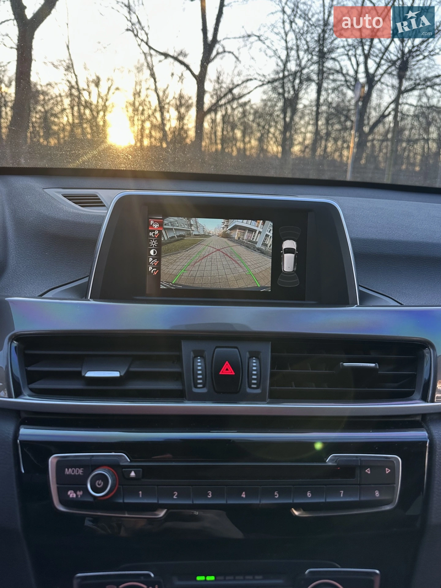 2016 BMW X1 - мініатюра 12