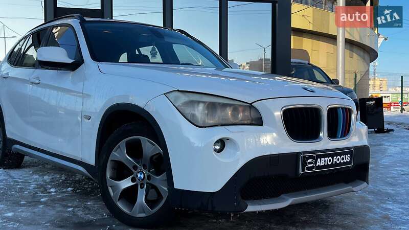 Внедорожник / Кроссовер BMW X1 2012 в Киеве