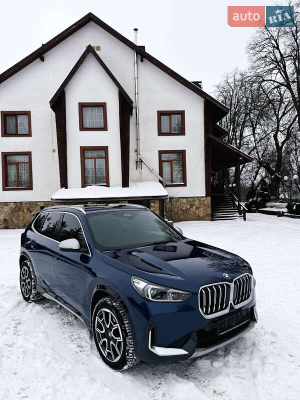 Внедорожник / Кроссовер BMW X1 2023 в Виннице