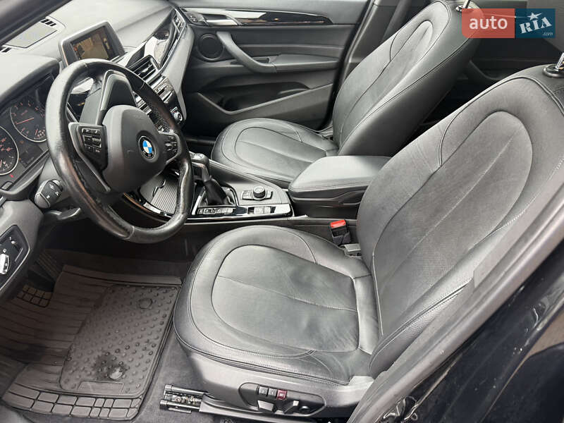 Внедорожник / Кроссовер BMW X1 2016 в Тячеве