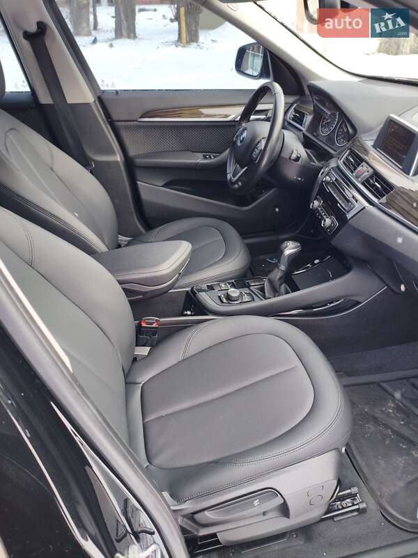 Внедорожник / Кроссовер BMW X1 2015 в Прилуках