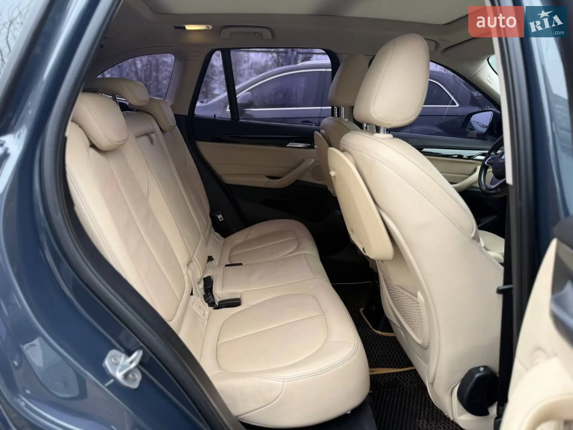 2016 BMW X1 - мініатюра 16