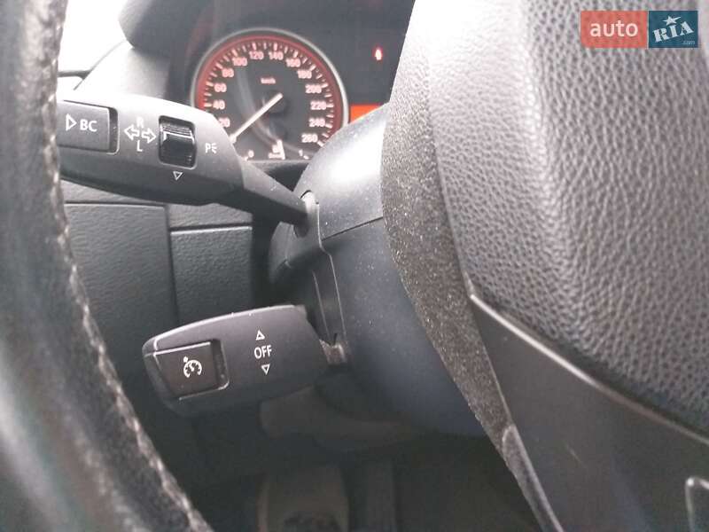 Внедорожник / Кроссовер BMW X1 2011 в Днепре фото 20 Внедорожник / Кроссовер BMW X1 2011 в Днепре