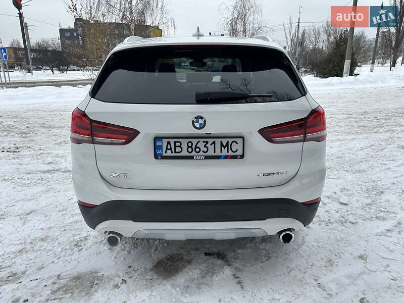 Внедорожник / Кроссовер BMW X1 2021 в Киеве фото 10 Внедорожник / Кроссовер BMW X1 2021 в Киеве
