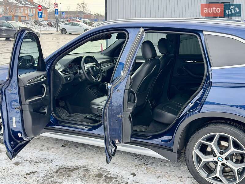 Внедорожник / Кроссовер BMW X1 2018 в Владимире фото 35 Внедорожник / Кроссовер BMW X1 2018 в Владимире