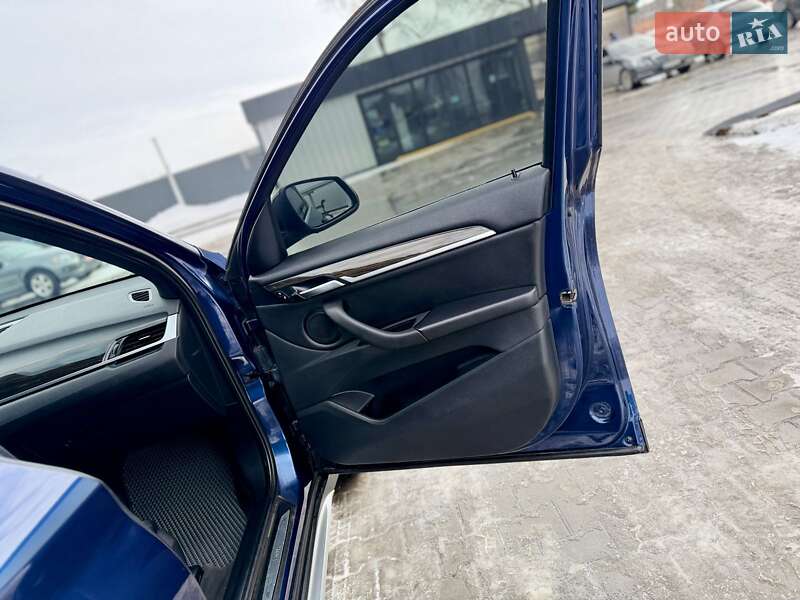 Внедорожник / Кроссовер BMW X1 2018 в Владимире фото 73 Внедорожник / Кроссовер BMW X1 2018 в Владимире