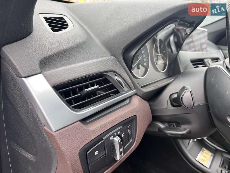 Внедорожник / Кроссовер BMW X1 2018 в Ровно