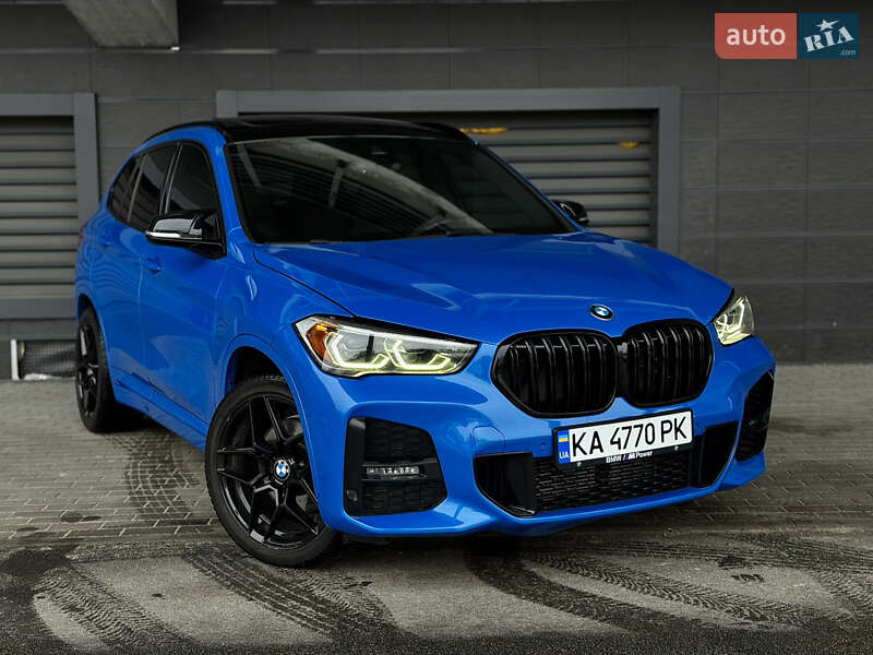 Внедорожник / Кроссовер BMW X1 2021 в Киеве